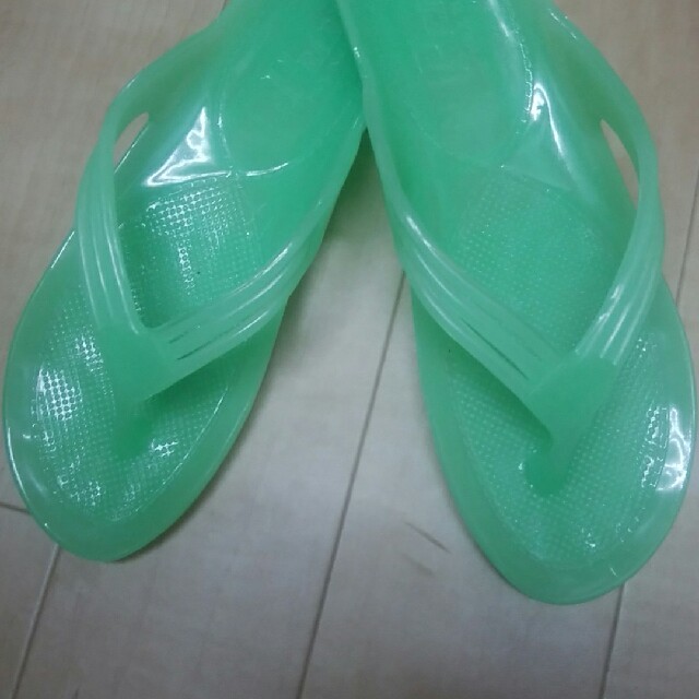 ギョサン　No95　夜光グリーン　女性用　Ｌ　新品 レディースの靴/シューズ(ビーチサンダル)の商品写真