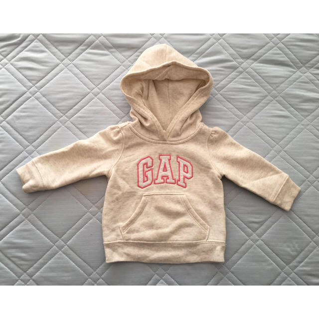 babyGAP(ベビーギャップ)のbaby GAP 裏起毛パーカー 70 キッズ/ベビー/マタニティのベビー服(~85cm)(トレーナー)の商品写真