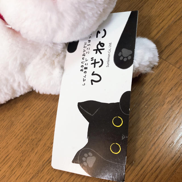 【専用】ひざねこ 白 猫 ぬいぐるみ エンタメ/ホビーのおもちゃ/ぬいぐるみ(ぬいぐるみ)の商品写真