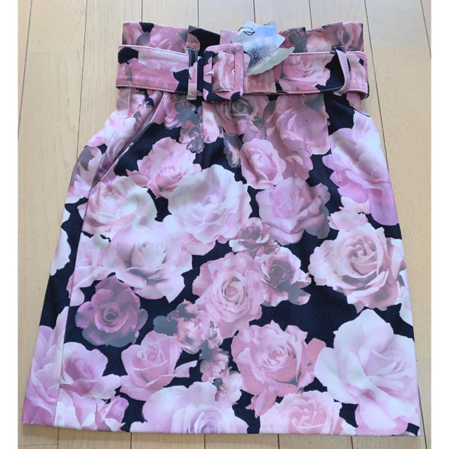 【新品未使用】リエンダ✳︎rienda スカート 花柄 ピンク