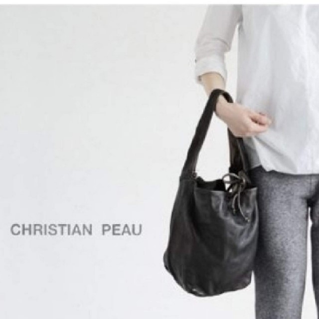 ☆はなの穴さま専用です☆新品！CHRISTIAN PEAU　カウスキンショルダー