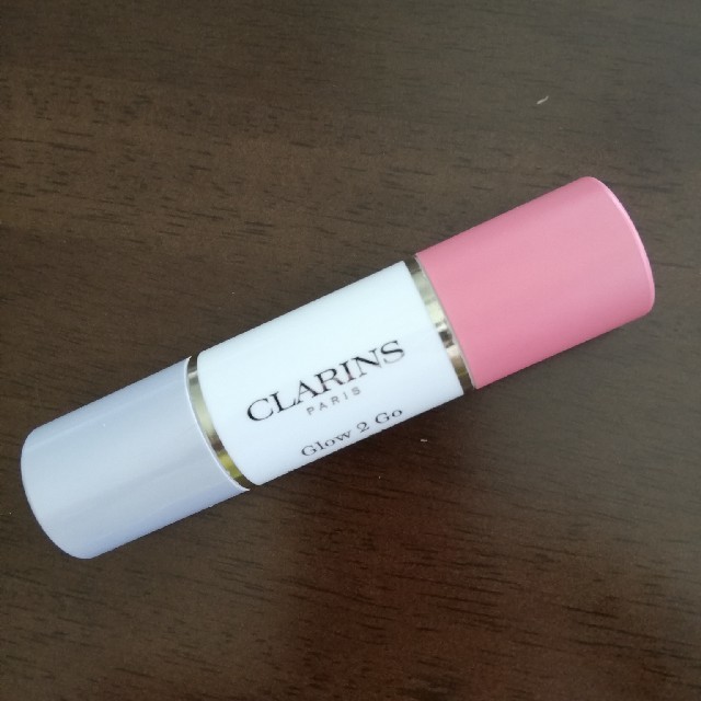 CLARINS(クラランス)のジジ引っ越し前交渉あり様　専用 コスメ/美容のベースメイク/化粧品(チーク)の商品写真