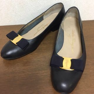 フェラガモ(Ferragamo)のフェラガモ パンプスリボン(ハイヒール/パンプス)