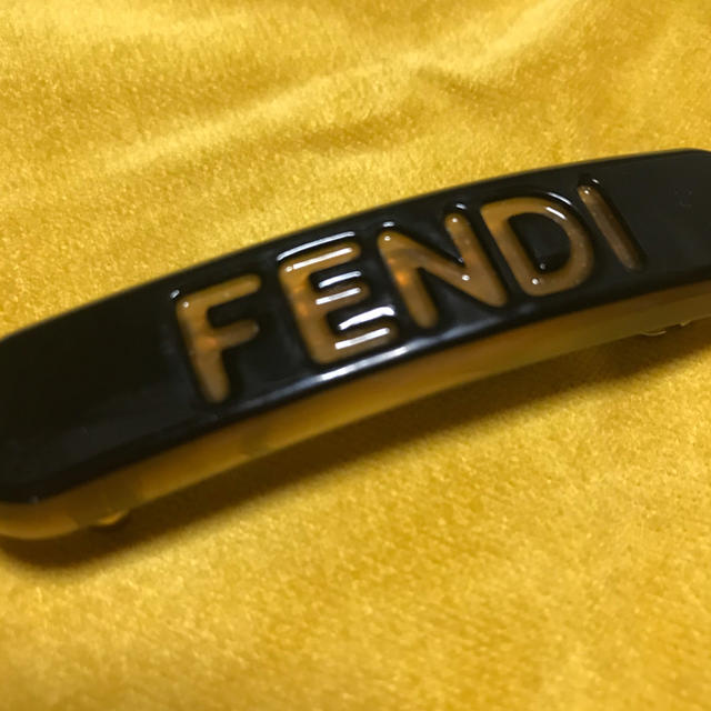 FENDI バレッタ 1