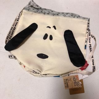 BOOFOOWOO - 値下げ!ブーフーウー スヌーピー顔型リュックの通販 by