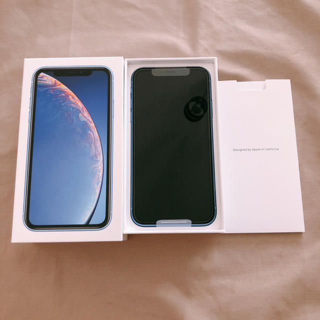 Apple(アップル)の iPhone XR 64GB ブルー スマホ/家電/カメラのスマートフォン/携帯電話(スマートフォン本体)の商品写真