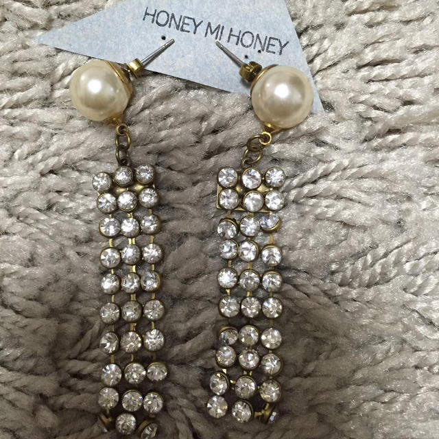 Honey mi Honey(ハニーミーハニー)のハニーミーハニー♡ビジューピアス レディースのアクセサリー(ピアス)の商品写真