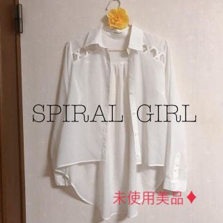 スパイラルガール(SPIRAL GIRL)の未使用美品♦︎SPIRAL GIRL  ロングテールとろみシャツ(シャツ/ブラウス(長袖/七分))