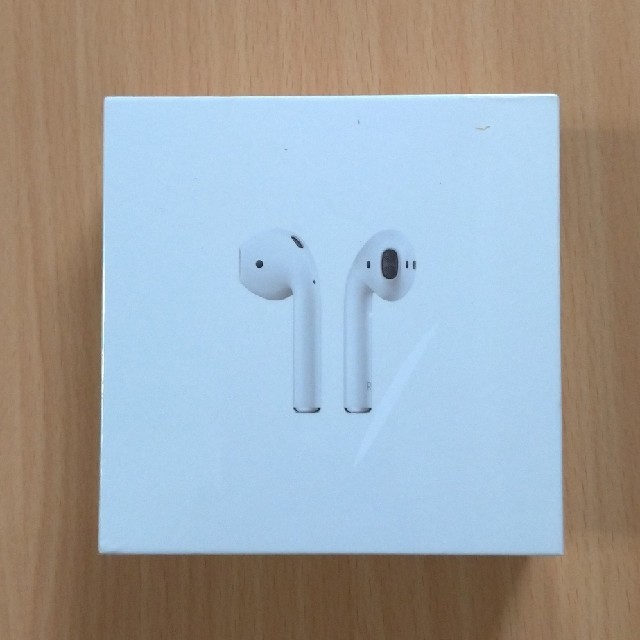 新品・未開封☆AirPods MRXJ2J/A(ワイヤレス充電）スマホ/家電/カメラ