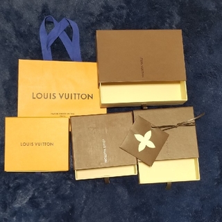 ルイヴィトン(LOUIS VUITTON)のルイヴィトンから箱、保存袋、ショップ袋(ショップ袋)