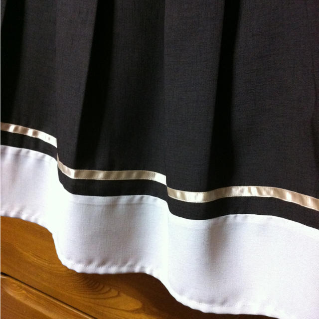 パイピングスカート レディースのスカート(ひざ丈スカート)の商品写真