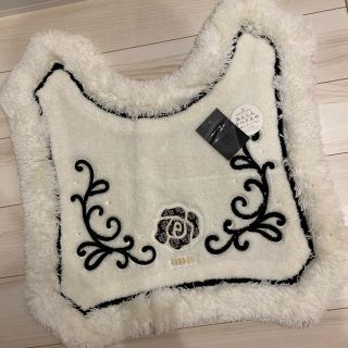 レア★アナスイ トイレタリー 薔薇刺繍 三点セット