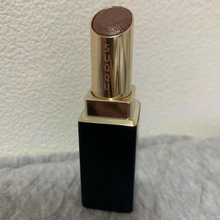 スック(SUQQU)のSUQQUモイスチャーリッチリップスティック限定111 燻色 1回のみ使用(口紅)