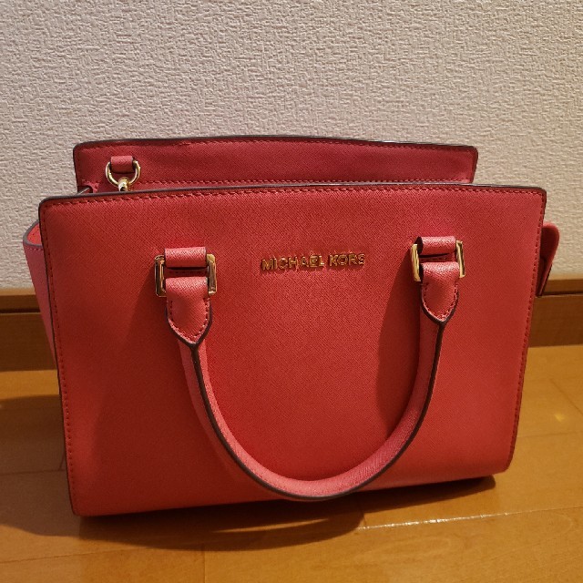 うのにもお得な情報満載! マイケルコース Michael Kors ショルダー