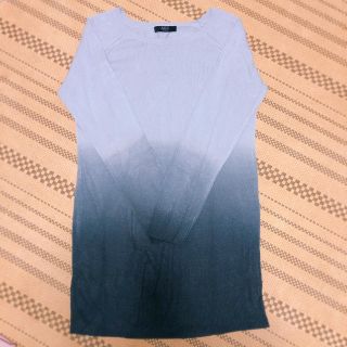 アズールバイマウジー(AZUL by moussy)のAZUL by moussy ロング丈 薄手グラデーションニット (ニット/セーター)