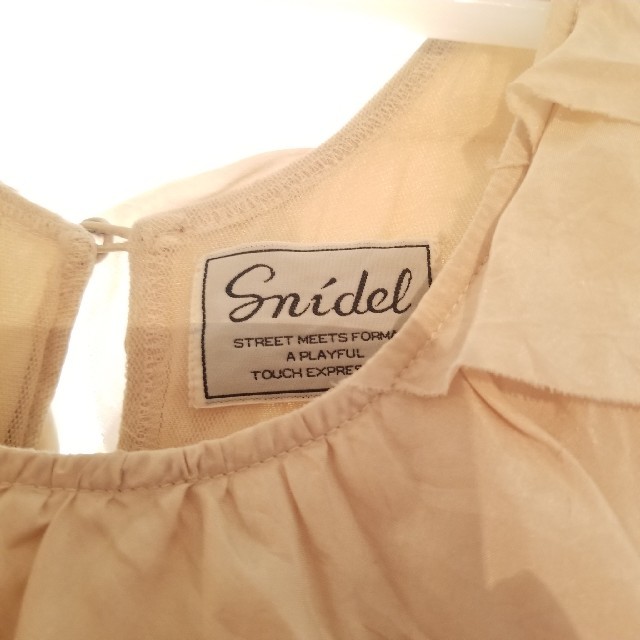 SNIDEL(スナイデル)のスナイデル　snidel ワンピース　結婚式 レディースのワンピース(ミニワンピース)の商品写真