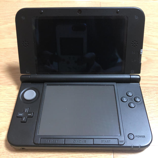 極美品  3DS LL ポケモンXYモデル 使用頻度低 2