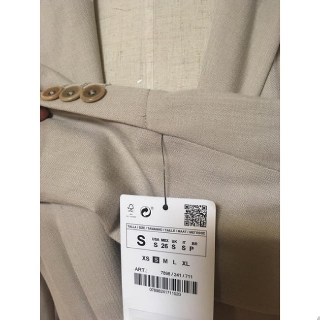 ZARA(ザラ)の未使用 ZARA スーツ セットアップ  レディースのフォーマル/ドレス(スーツ)の商品写真