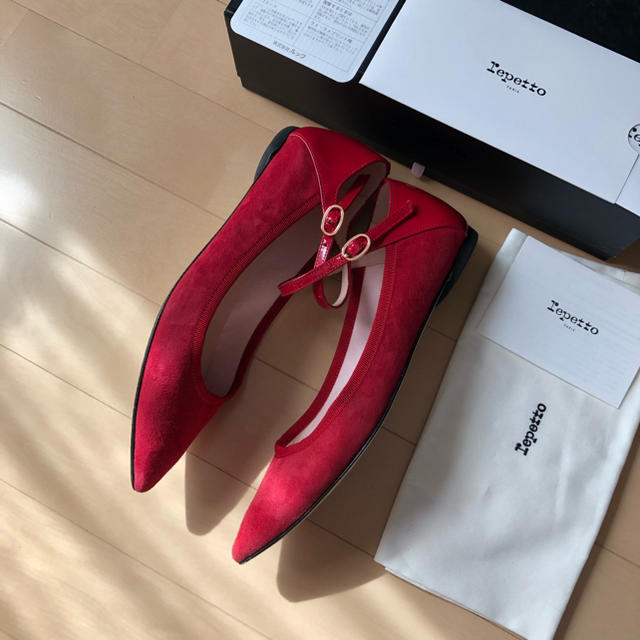 repetto(レペット)の美品⭐️今季購入⭐️repetto／レペット CLEMENCE フラットシューズ レディースの靴/シューズ(バレエシューズ)の商品写真