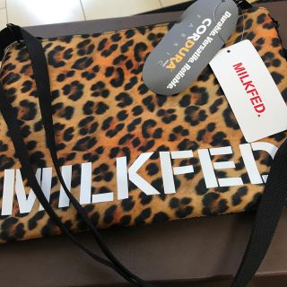 ミルクフェド(MILKFED.)の期間限定お値下げ！新品 MILKFED ヒョウ柄 ダブルポケット ポシェット(ショルダーバッグ)