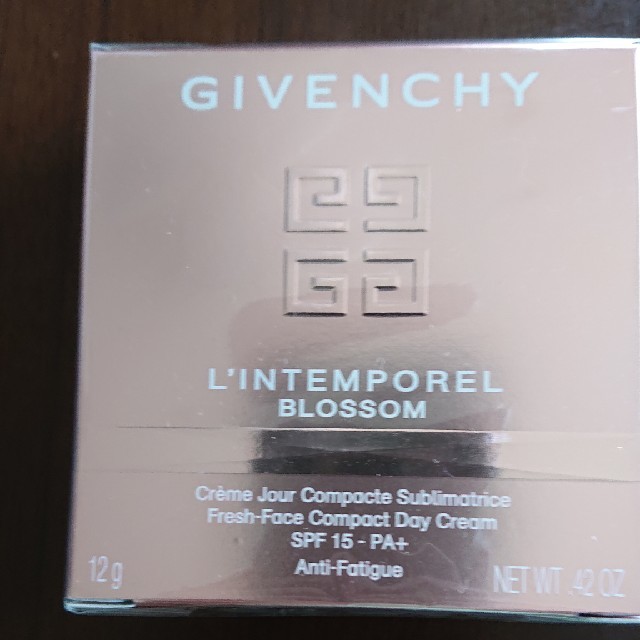 GIVENCHY ランタンポレルブロッサムクリームコンパクト 12g