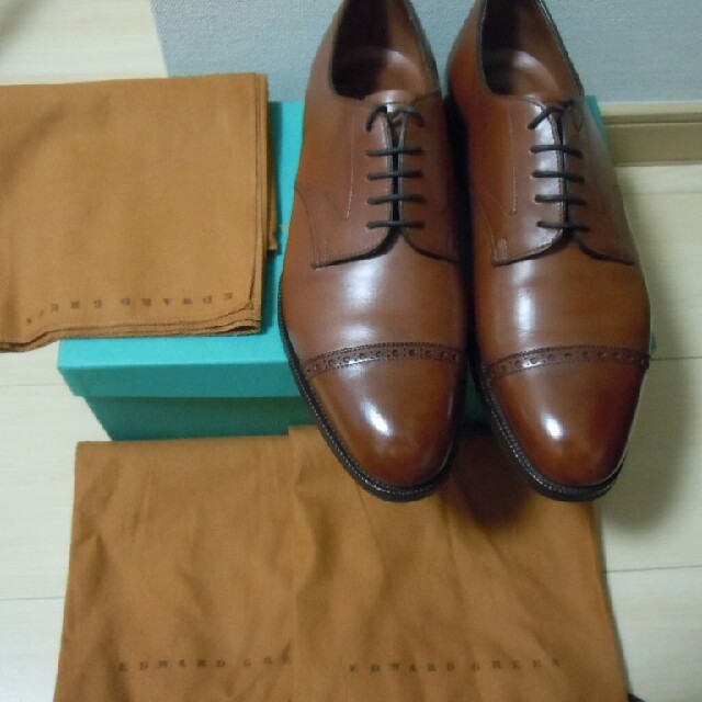 EDWARD GREEN(エドワードグリーン)の着用3回極美 エドワードグリーン 7.5 当方サイズ ジョンロブ 9795 7E メンズの靴/シューズ(ドレス/ビジネス)の商品写真