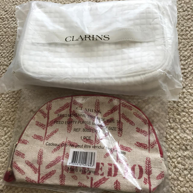 CLARINS(クラランス)のclarinsのメイクケース、メイクポーチ レディースのファッション小物(ポーチ)の商品写真