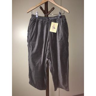 グラミチ(GRAMICCI)の【GRAMICCI】グラミチ モールスキン バルーンパンツ(新品)(クロップドパンツ)