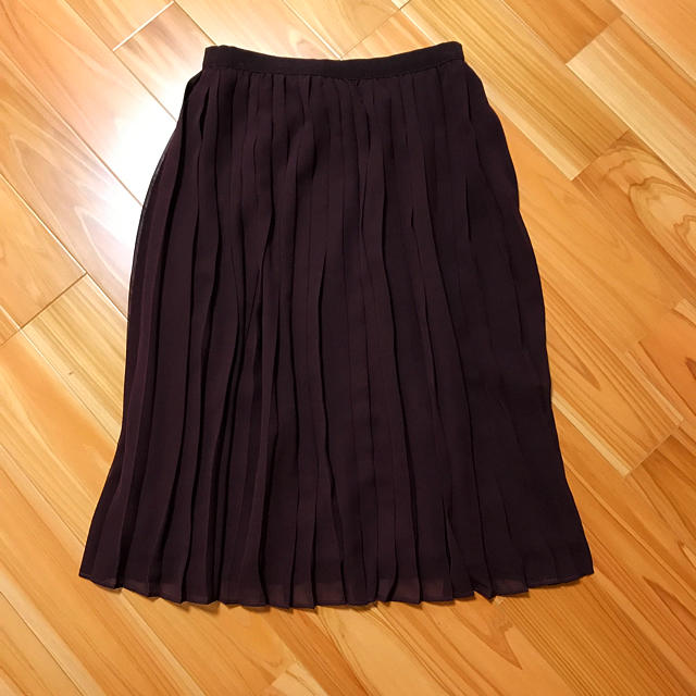UNIQLO(ユニクロ)のユニクロ プリーツスカート レディースのスカート(ひざ丈スカート)の商品写真