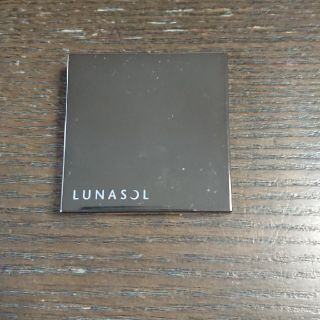 ルナソル(LUNASOL)のルナソル アイリッドベース 02(化粧下地)