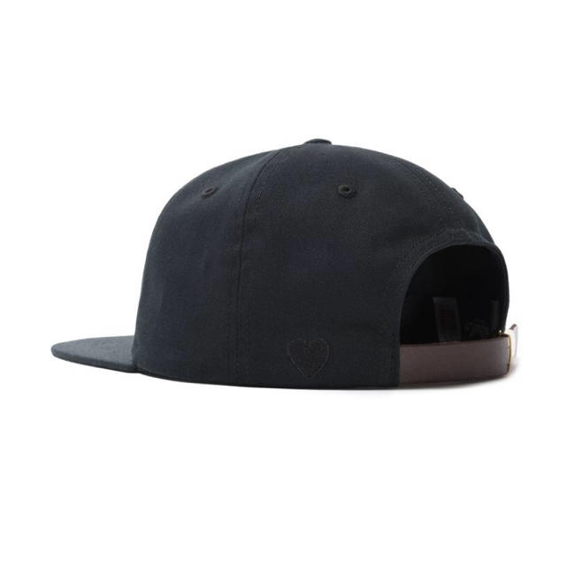 GDC(ジーディーシー)のGIRLS DON'T CRY   GDC 6 PANEL CAP  BLACK メンズの帽子(キャップ)の商品写真