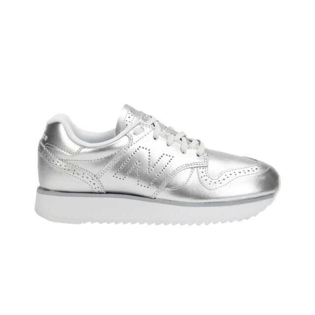 New Balance(ニューバランス)のnew balance 厚底スニーカー シルバー レディースの靴/シューズ(スニーカー)の商品写真