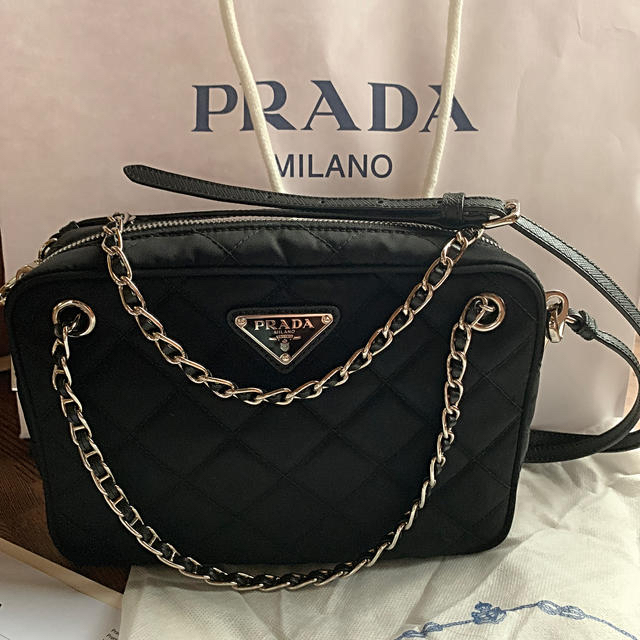 PRADA プラダ チェーン ショルダーバッグ 黒 ミニ 美品 - ショルダーバッグ