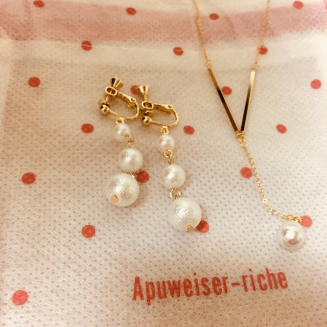 Apuweiser-riche(アプワイザーリッシェ)のアプワイザーリッシェ イヤリング レディースのアクセサリー(イヤリング)の商品写真