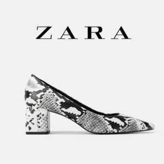 ザラ(ZARA)の【新品未使用】ZARA パイソン柄パンプス(ハイヒール/パンプス)