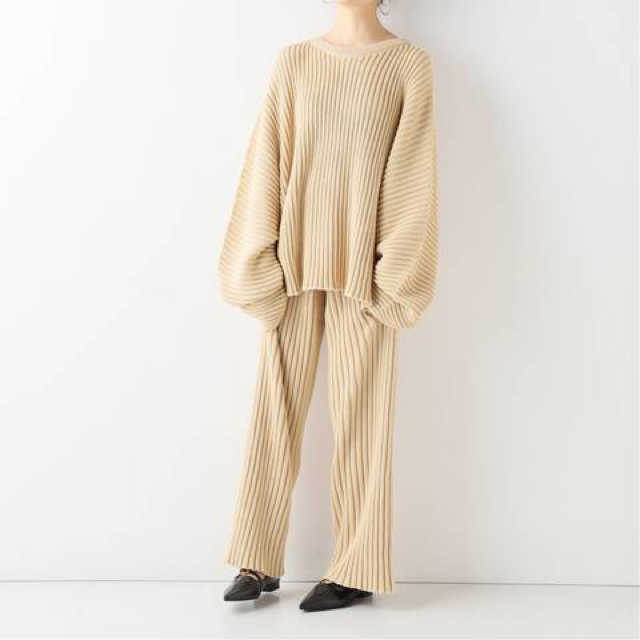 BEAMS(ビームス)の専用 レディースのトップス(ニット/セーター)の商品写真