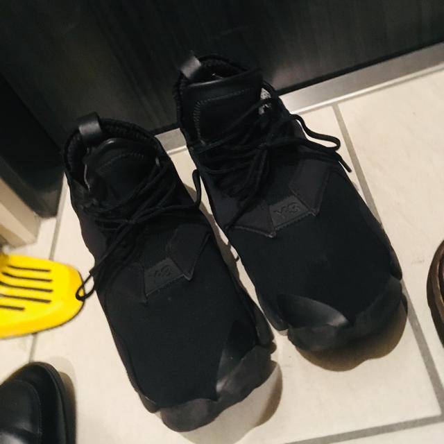 Y-3(ワイスリー)のY-3 スニーカー M メンズの靴/シューズ(スニーカー)の商品写真