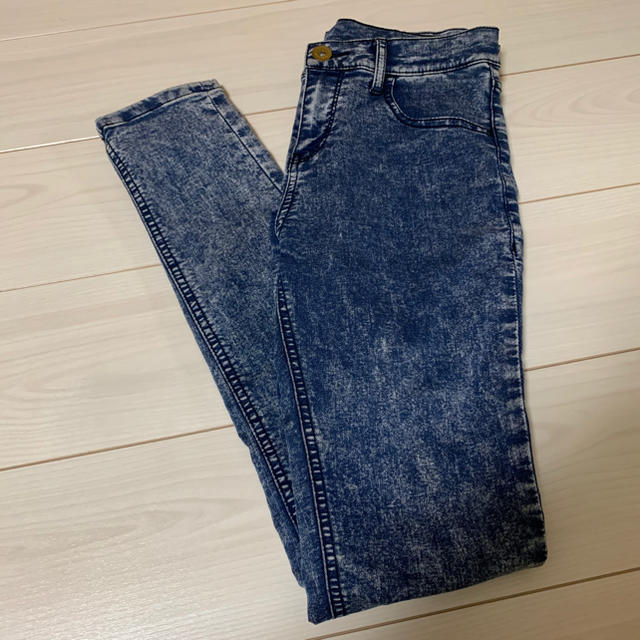 JEANASIS(ジーナシス)のJEANASIS デニム スキニーパンツ レディースのパンツ(デニム/ジーンズ)の商品写真