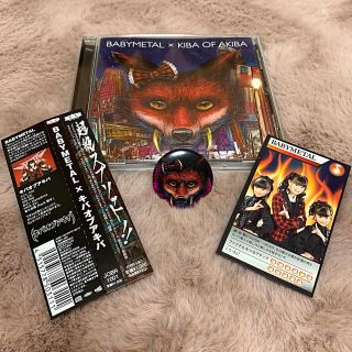 ベビーメタル(BABYMETAL)のBABYMETAL×キバオブアキバ 初回特典バトルカード・缶バッジ(ポップス/ロック(邦楽))