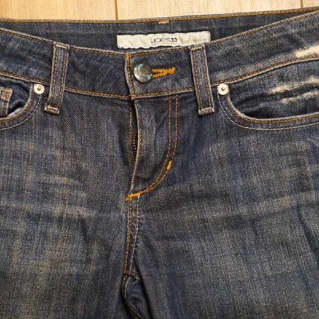 JOE’S JEANS(ジョーズジーンズ)のジョーズジーンズ　クロップドデニム　23 レディースのパンツ(デニム/ジーンズ)の商品写真