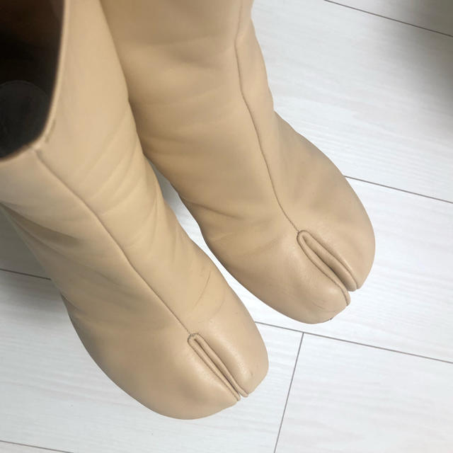 Maison Martin Margiela(マルタンマルジェラ)のmaison margiela 足袋ブーツ 値下げ！！ レディースの靴/シューズ(ブーツ)の商品写真