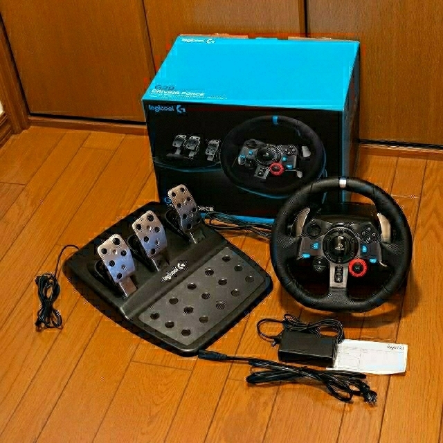 Logicool G29 ハンドルコントローラー スマホ/家電/カメラのPC/タブレット(PC周辺機器)の商品写真