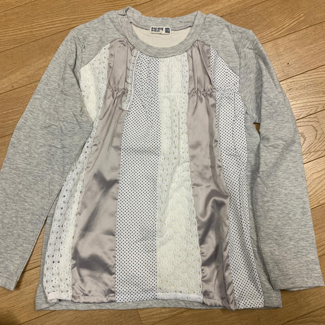 RAG MART(ラグマート)のRAGＭＡＲＴ☆デザインカットソー☆130 キッズ/ベビー/マタニティのキッズ服女の子用(90cm~)(Tシャツ/カットソー)の商品写真