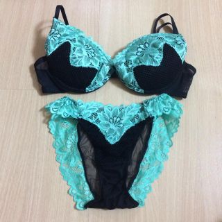 ラヴィジュール(Ravijour)の新品 Ravijour ブラ ショーツ セット(ブラ&ショーツセット)