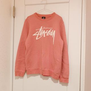 ステューシー(STUSSY)のstussyのピンクトレーナー❤︎(9/30まで！(トレーナー/スウェット)