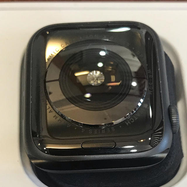 Apple(アップル)のApple Watch series4 44mm GPS スマホ/家電/カメラのスマホ/家電/カメラ その他(その他)の商品写真