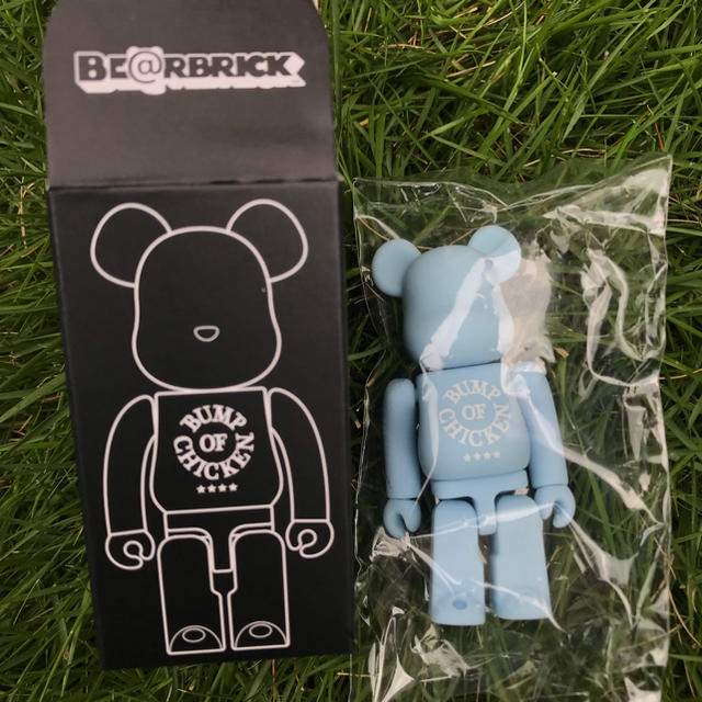 MEDICOM TOY(メディコムトイ)のBUMP OF CHICKEN ベアブリック bear brick aurora エンタメ/ホビーのタレントグッズ(ミュージシャン)の商品写真