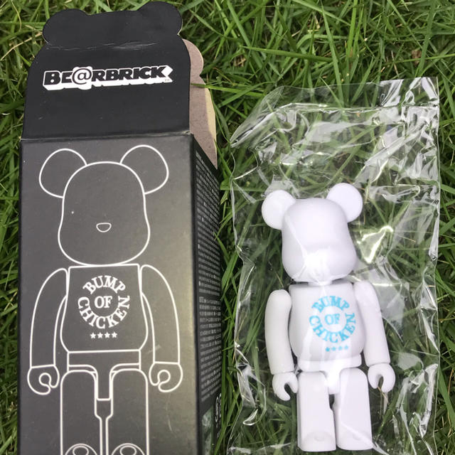 MEDICOM TOY(メディコムトイ)のBUMP OF CHICKEN ベアブリック bear brick aurora エンタメ/ホビーのタレントグッズ(ミュージシャン)の商品写真