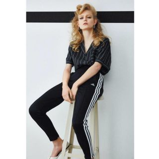 adidas トラックパンツ ジャージ　MOUSSYコラボ　【新品】