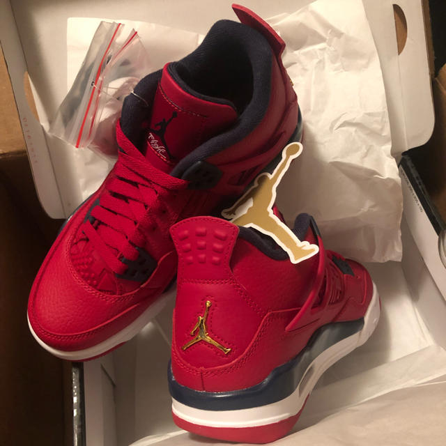 NIKE(ナイキ)のair Jordan 4 retro GS エアジョーダン4 メンズの靴/シューズ(スニーカー)の商品写真